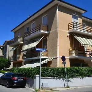  Appartamento A Cecina Mare